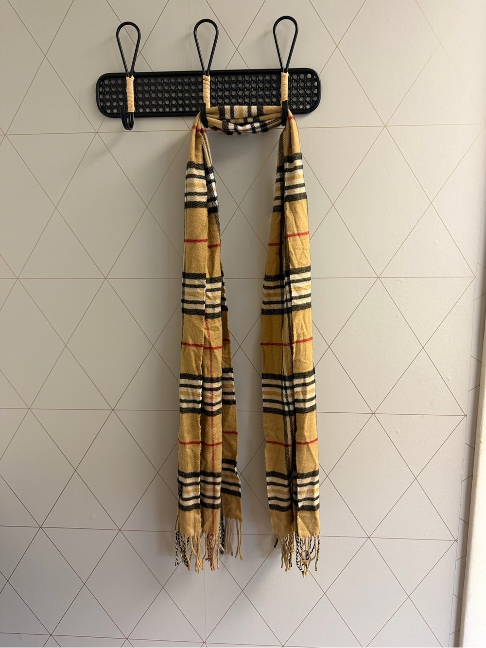 Italy Design Cashmere Blend Unisex Winter Scarf Beige Plaid Fringe 20% Cashmere